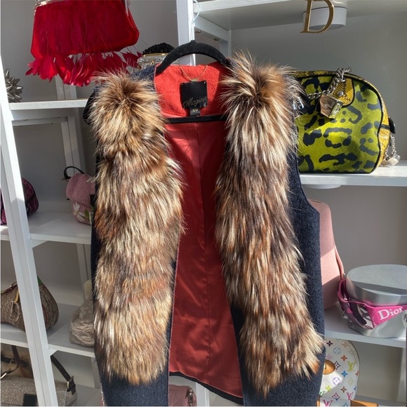 McGinn Fox Fur & Blue Wool Sweater Vest - Picture 6 of 6